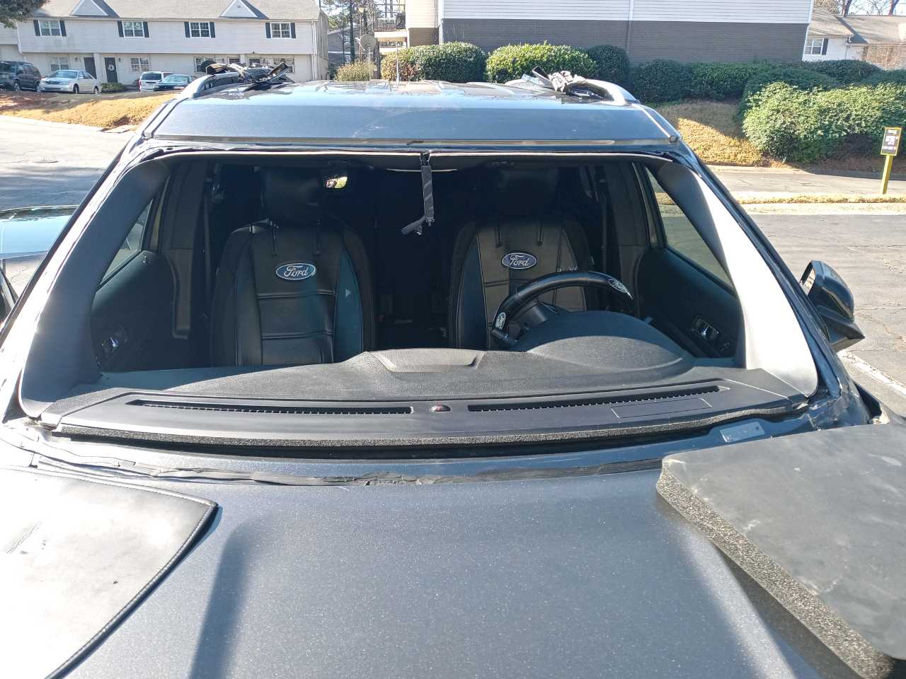 windshield replacement in Dunwoody GA 30350