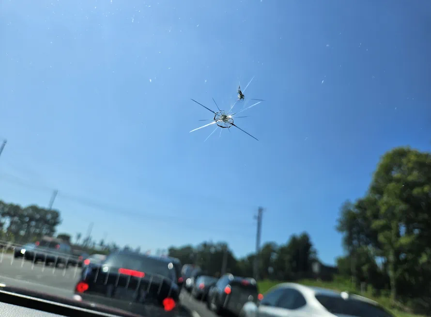 windshield repair vs replacement